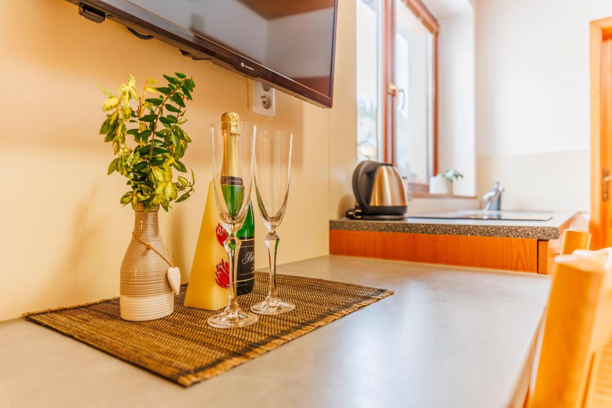 Apartmany Novakovi โดลนี โมราวา ภายนอก รูปภาพ